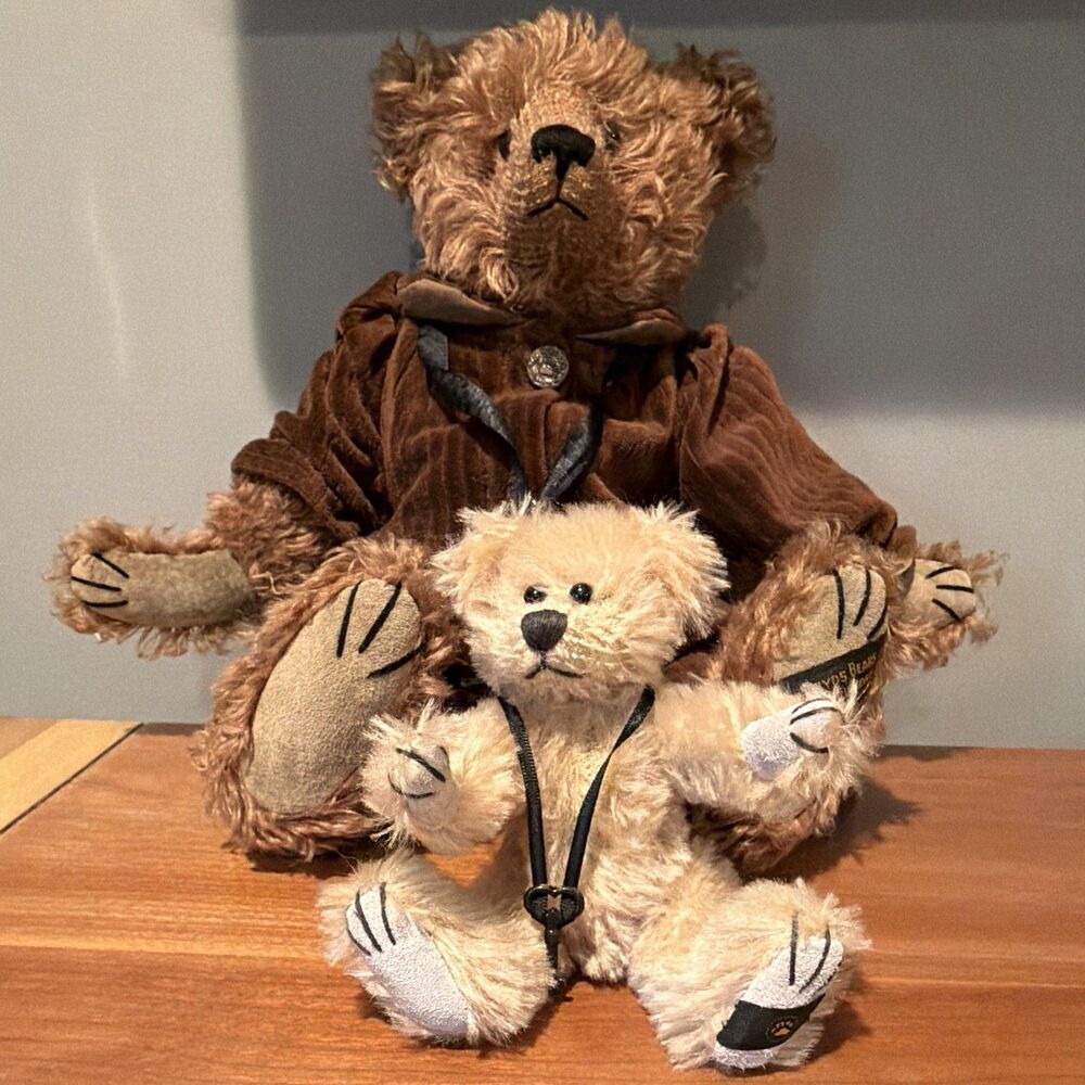 Collectible limited edition Boyds Bears Meredith K. Pattington and Benjamin.